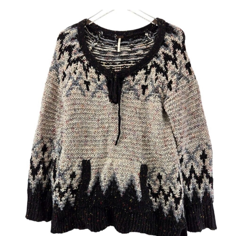 Free People Black and White Knit Sweater - Picture 2 of 9